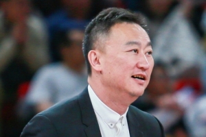 记者：还想回去杭州吗？刘维伟：我们要做好一切的困难准备